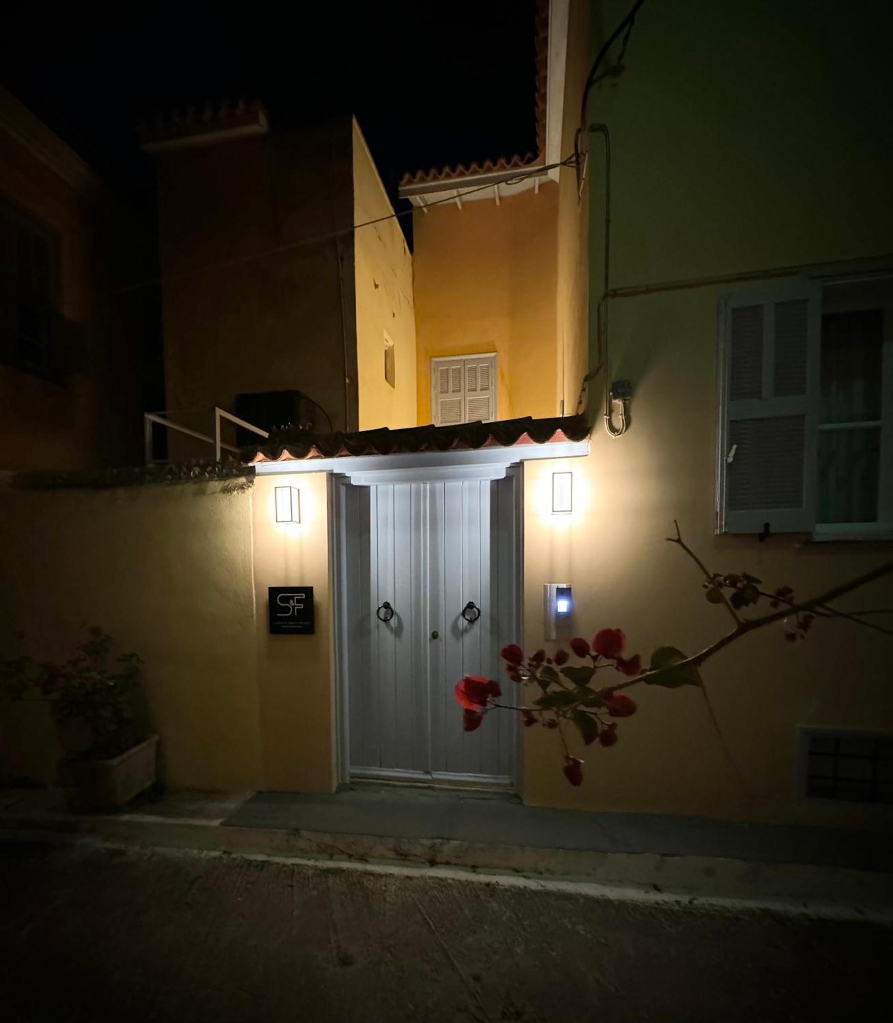 S&F Luxury Apartment Nafplio Exterior photo